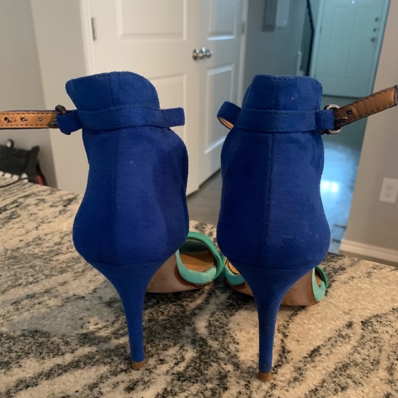Zara size 7 heels - Picture 3 of 3